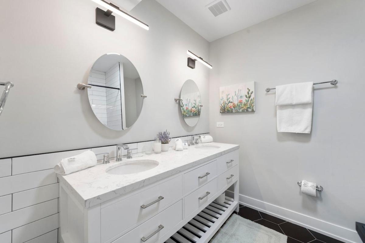 2 Bed & 3 Bath Chicago Condo Exterior foto