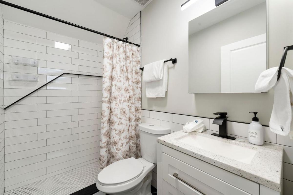 2 Bed & 3 Bath Chicago Condo Exterior foto